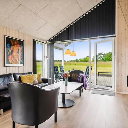 Casa de Férias Modern And Stylish Near Gjerrild Nordstrand