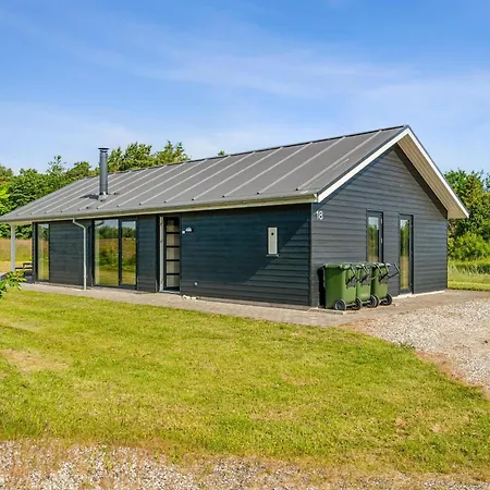 Casa de Férias Modern And Stylish Near Gjerrild Nordstrand