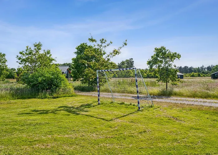 Modern And Stylish Near Gjerrild Nordstrand * Грена